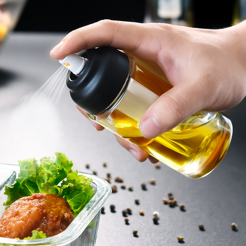 Kitchen Quantitative Press Oil Pot Soy Sauce Vinegar Bottle Japanese Olive Oil Spray Bottle Pneumatic Barbecue Fuel Injection Bottle Black