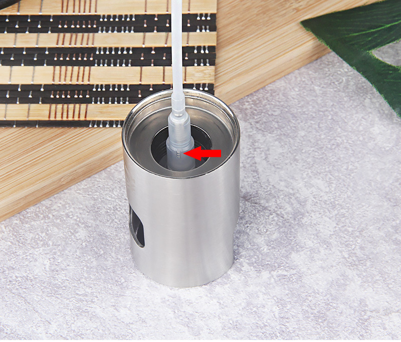304 stainless steel spray bottle pneumatic barbecue kitchen cooking oil spray olive oil spray control oil pot