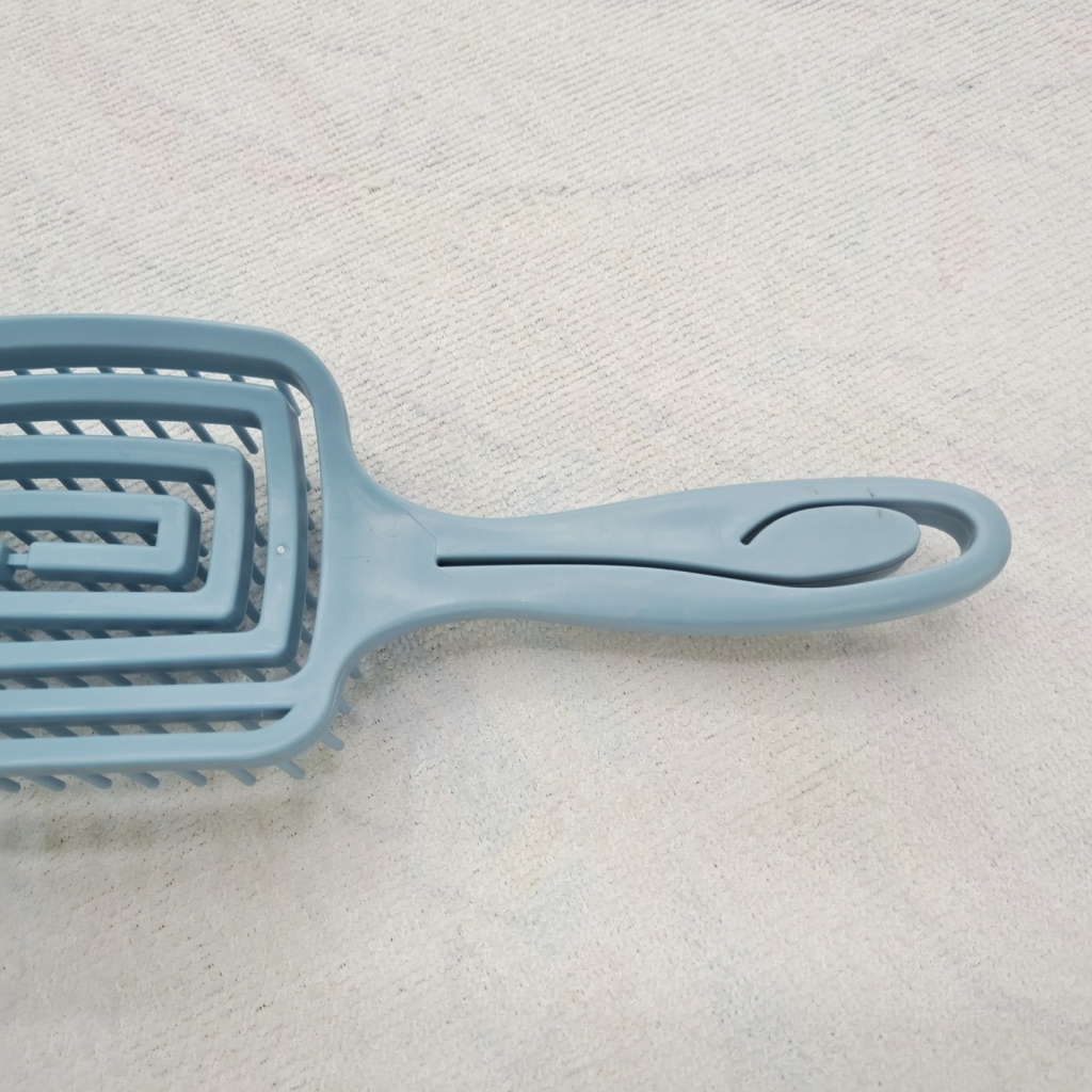 Mosquito-Repellent Incense Comb Ms. Long Hair Special Arc Large One Comb Bottom Air Cushion Airbag Massage Scalp Anti-Hair Loss Comb