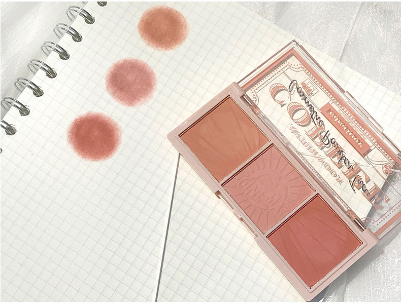 Kakashow Three Colors Blusher Plate Natural Nude Rouge Afternoon Tea Blush Highlight Contour Compact Autumn and Winter Warm Female