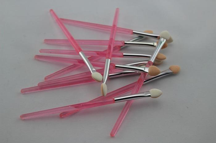Eye Shadow Applicator ,Eye tip applicator ,Sponge Eye shadow stick, Eye shadow foam applicator, Eye shadow brush, Eye shadow Sponge Applicator－LY5006