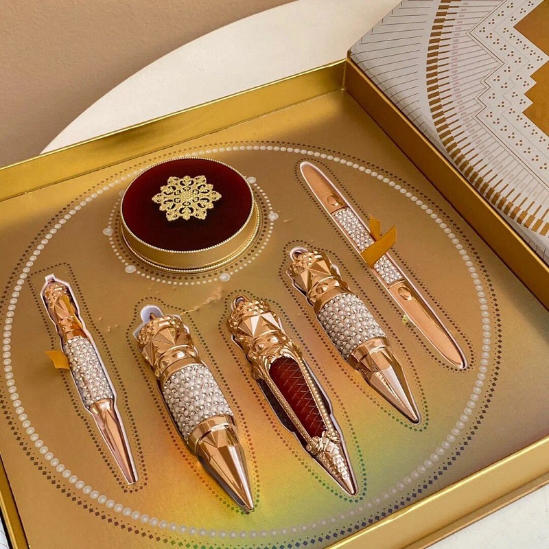 Queen Truncheon Pearlescent Treasure Luxury Gold High-Definition Makeup Gift Box Lipstick Lip Glaze Air Cushion Mascara Eyeliner