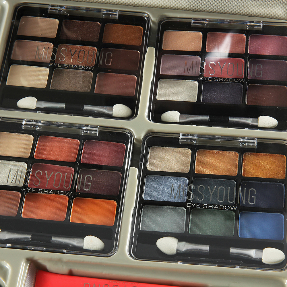 Makeup Artist Makeup Kit Portable Aluminum Alloy Cosmetics Makeup Set Eye Shadow Lipstick Liquid Foundation Combination Set Makeup Artist Makeup Kit Portable Aluminum Alloy Cosmetics Makeup Set Eye Shadow Lipstick Liquid Foundation Combination Set