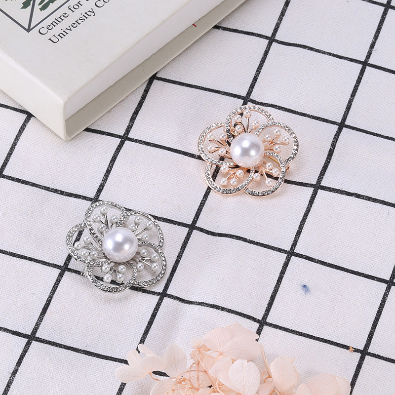 Korean version of decorative dual - use t-shirts button ring garment corner knotting creative \"women 's thanks hem high - grade simple brooch