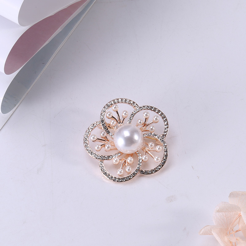 Korean version of decorative dual - use t-shirts button ring garment corner knotting creative \"women 's thanks hem high - grade simple brooch