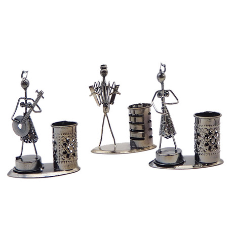 Iron Doll Pencil Vase Decoration Music Small Iron Man Decoration Iron Pen Holder Band Metal Character Decoration Wholesale