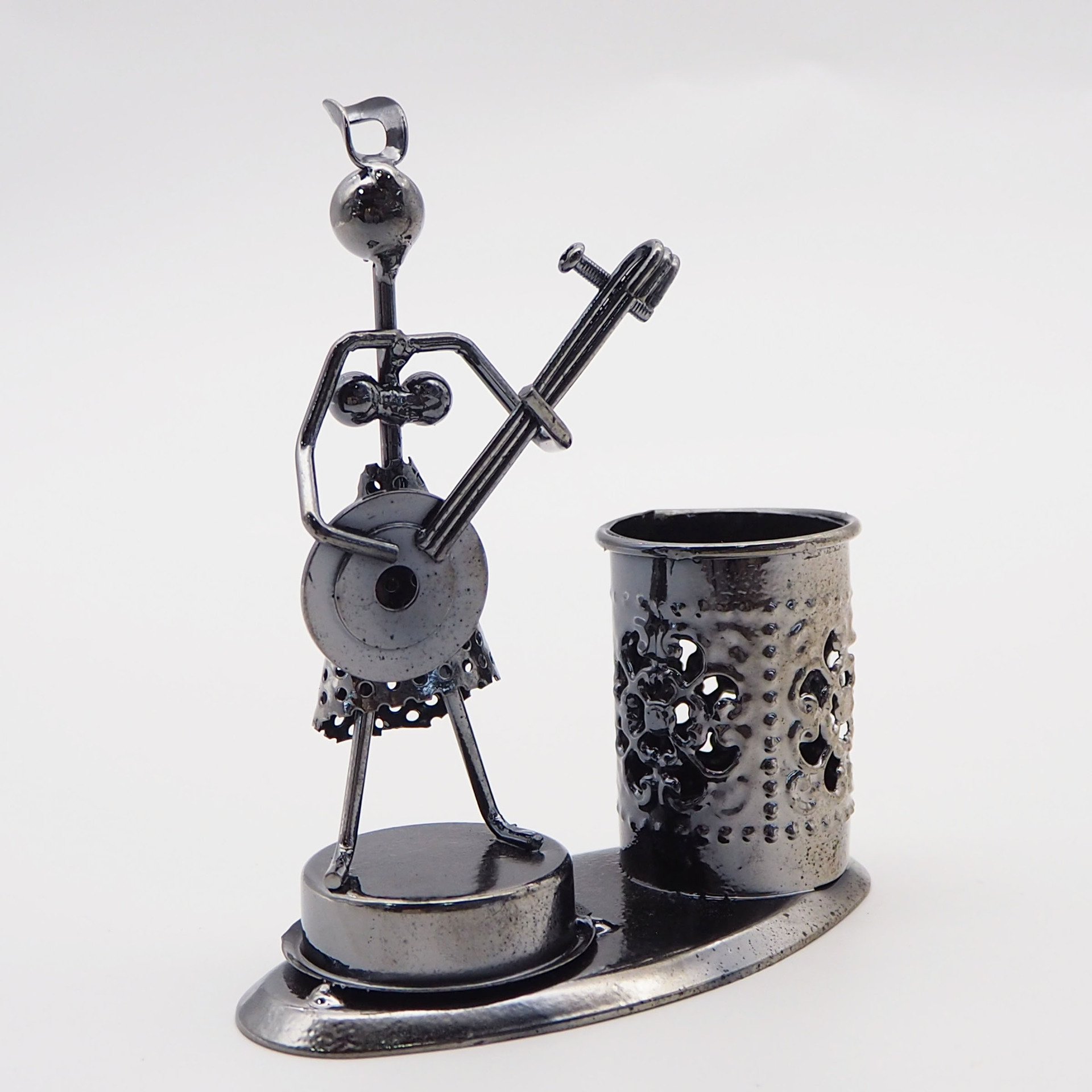 Iron Doll Pencil Vase Decoration Music Small Iron Man Decoration Iron Pen Holder Band Metal Character Decoration Wholesale Iron Doll Pencil Vase Decoration Music Small Iron Man Decoration Iron Pen Holder Band Metal Character Decoration Wholesale
