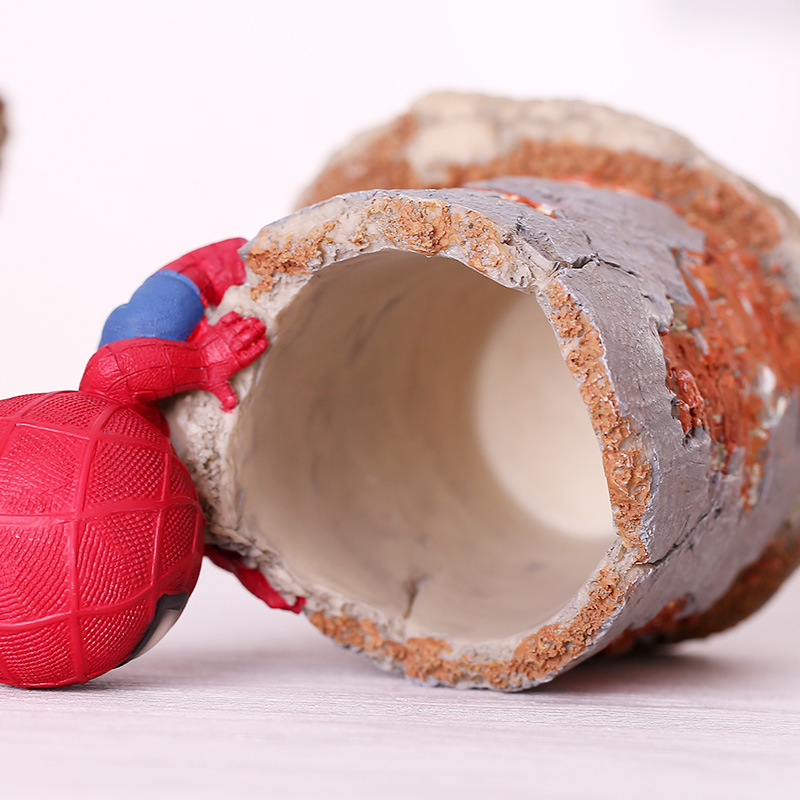 Resin Crafts Creative Spider-Man Pencil Vase Decoration Home Desktop Decorations Student Gift Customization Wholesale Resin Crafts Creative Spider-Man Pencil Vase Decoration Home Desktop Decorations Student Gift Customization Wholesale