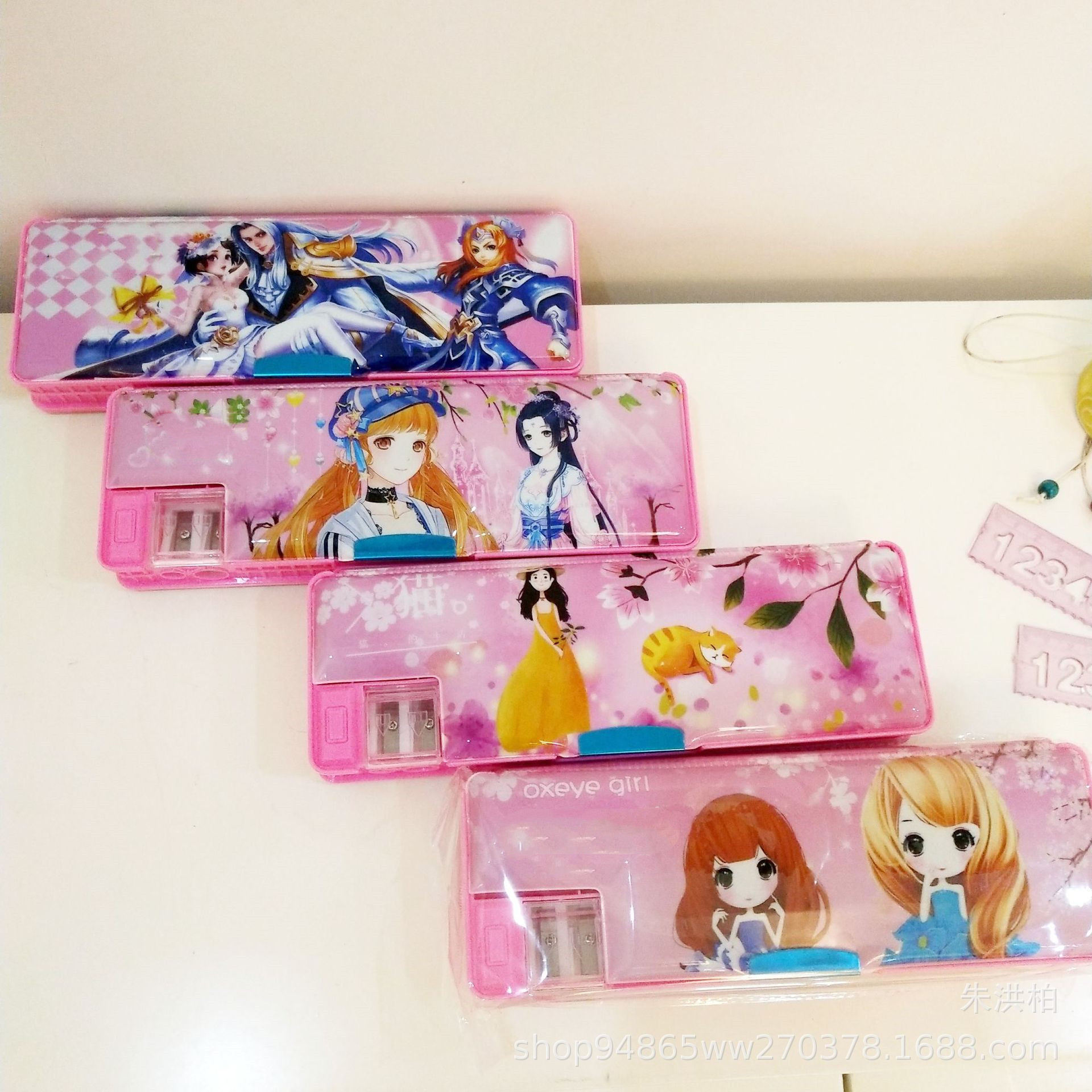 Double-Sided Plastic Pencil-Box for Primary and Secondary School Students Pencil Box Double Open with Double Holes Pencil Sharpener Gift Stationery Wholesale