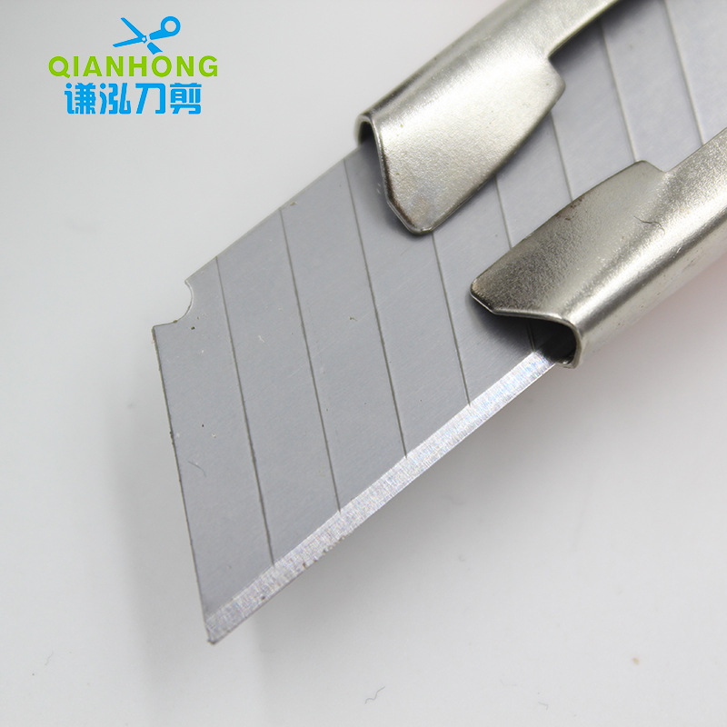 Multi-Functional Utility Knife Large Stainless Steel Metal Cutting Utility Knife Tooth Grinding Design with Lock Wholesale Direct Sales