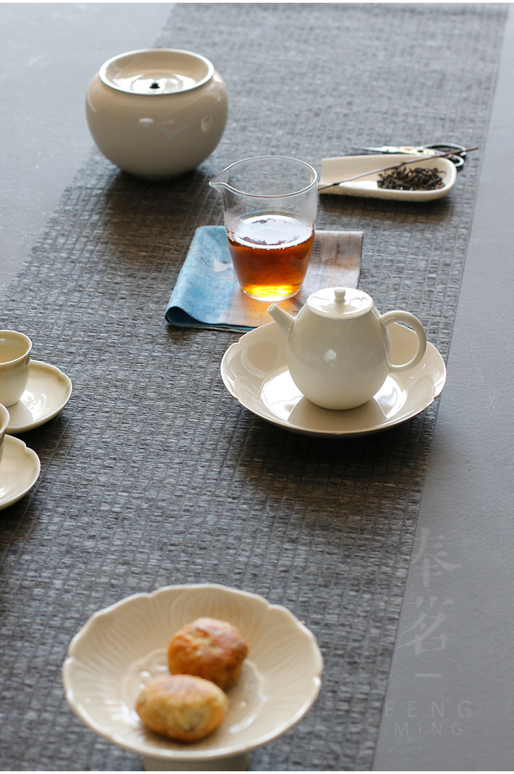 Ceramic Jianshui Mu Gu Ash Jianshui Eggshell Tea Basin Writing-Brush Washer Tea Leaf Bucket Kung Fu Tea Accessories Ceramic Jianshui Mu Gu Ash Jianshui Eggshell Tea Basin Writing-Brush Washer Tea Leaf Bucket Kung Fu Tea Accessories