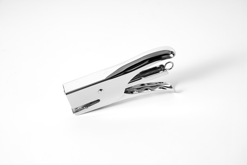 Office Supplies All-Metal Stapler No. 12 Stitching Needle Hand-Held Pliers Easy and Labor-Saving Binding Device Stapling Machine Office Supplies All-Metal Stapler No. 12 Stitching Needle Hand-Held Pliers Easy and Labor-Saving Binding Device Stapling Machine