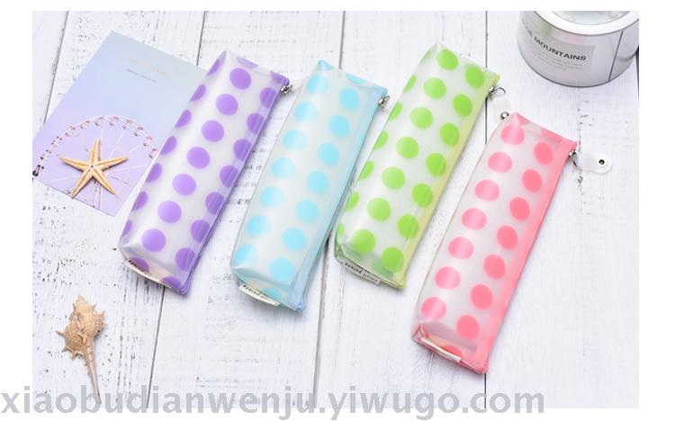 Creative and simple primary and secondary school students wave point girls PVC pen bag boys and girls cute little fresh Korean stationery wholesale