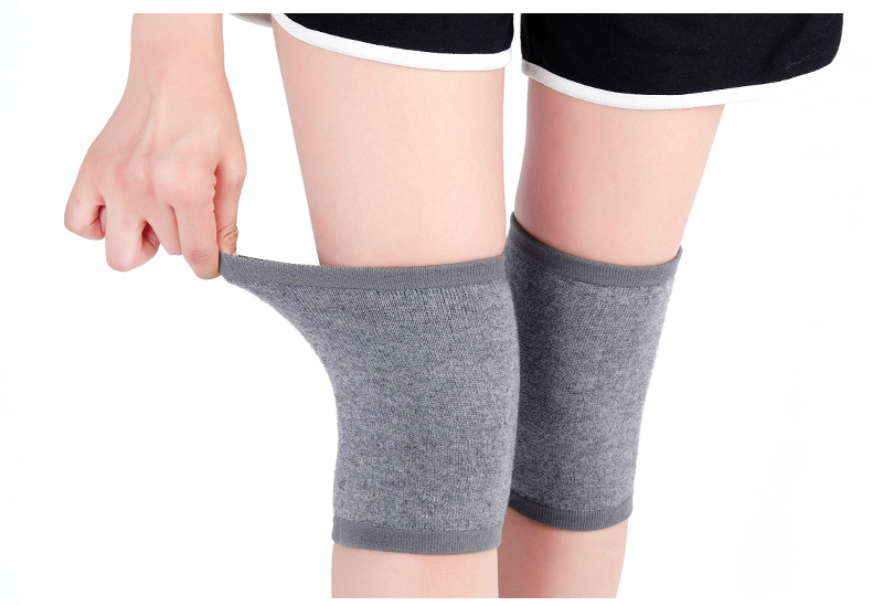 Kneecap Four Seasons Short Thin Air-Conditioned Room Old Cold Legs Men and Women Sports Invisible Knee Pad Joint Warm Cashmere Cover Kneecap Four Seasons Short Thin Air-Conditioned Room Old Cold Legs Men and Women Sports Invisible Knee Pad Joint Warm Cashmere Cover