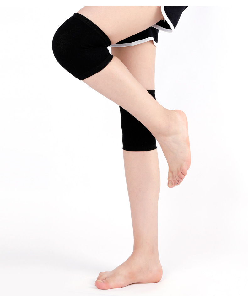 Kneecap Four Seasons Short Thin Air-Conditioned Room Old Cold Legs Men and Women Sports Invisible Knee Pad Joint Warm Cashmere Cover Kneecap Four Seasons Short Thin Air-Conditioned Room Old Cold Legs Men and Women Sports Invisible Knee Pad Joint Warm Cashmere Cover