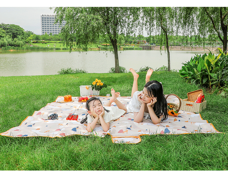 Collection Outdoor Picnic Mat Parent-Child Spring Outing Picnic Blanket Thickened Oxford Cloth Moisture Proof Pad Picnic Tent Floor Mat Portable