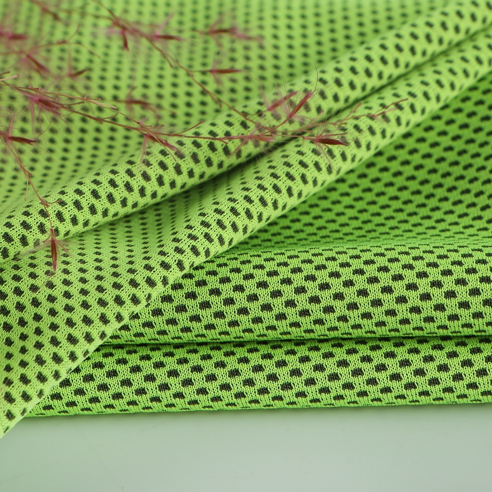 Polyester Brocade moisture absorption moisture Cold feeling Fabric sports cold feeling towel face mask pillow Jersey a variety of colors spot supply Polyester Brocade moisture absorption moisture Cold feeling Fabric sports cold feeling towel face mask pillow Jersey a variety of colors spot supply