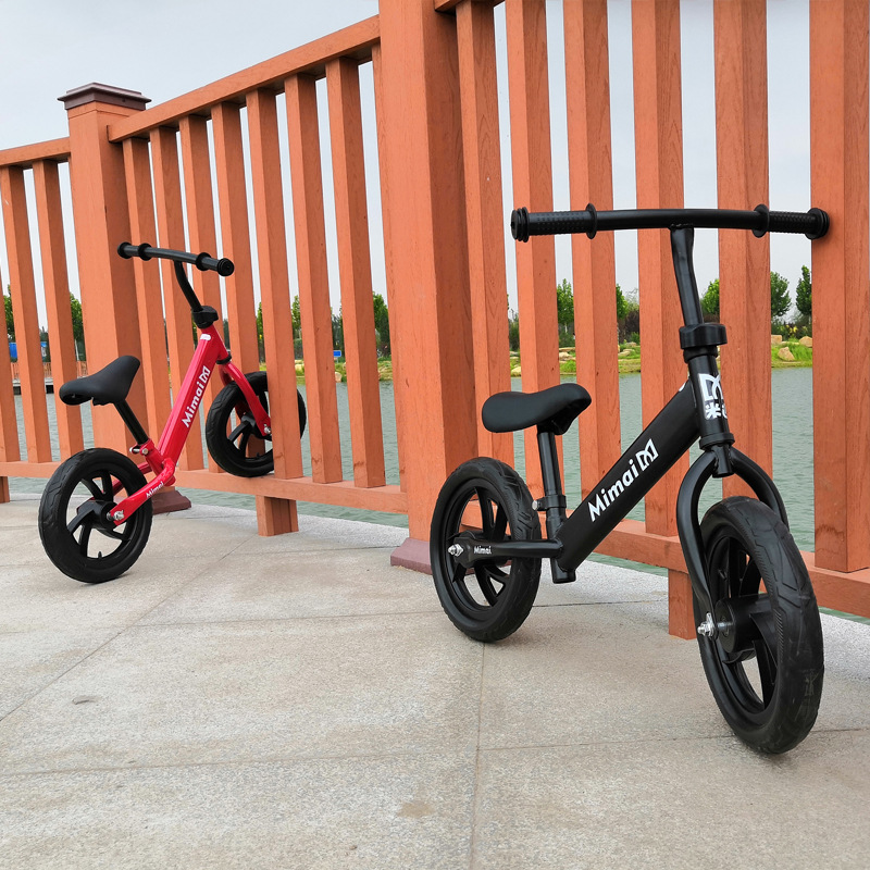 Balance Bike (for Kids) Kids Balance Bike 2 -- 3-6 Years Old Boys and Girls without Pedal Two Wheels Treadmill Children Gliding Walker