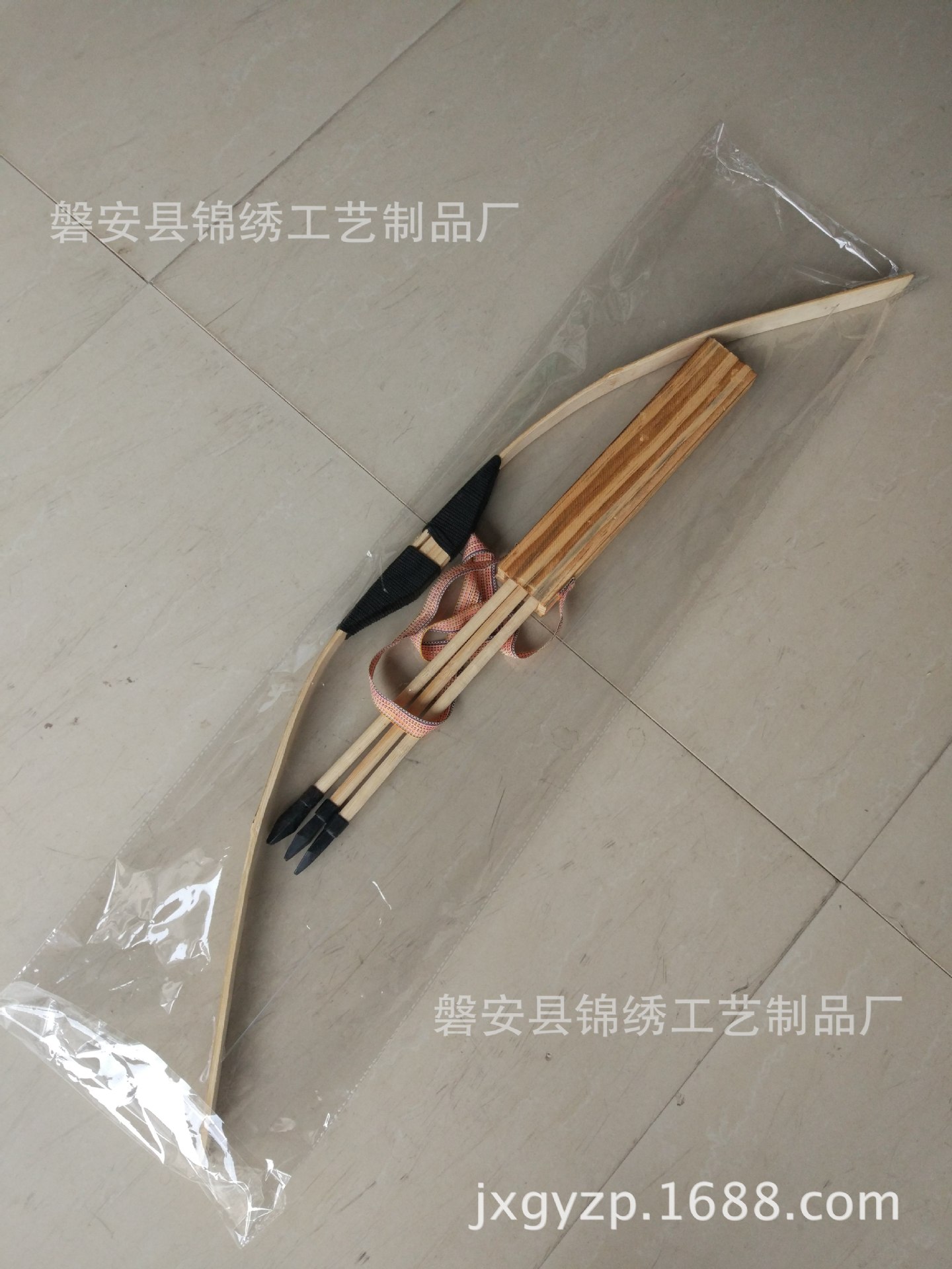 Children's Toy Bow and Arrow Wooden Children's Simulation Bow and Arrow Traditional Nostalgic Toy No Killing Power Children's Toy Bow and Arrow Wooden Children's Simulation Bow and Arrow Traditional Nostalgic Toy No Killing Power