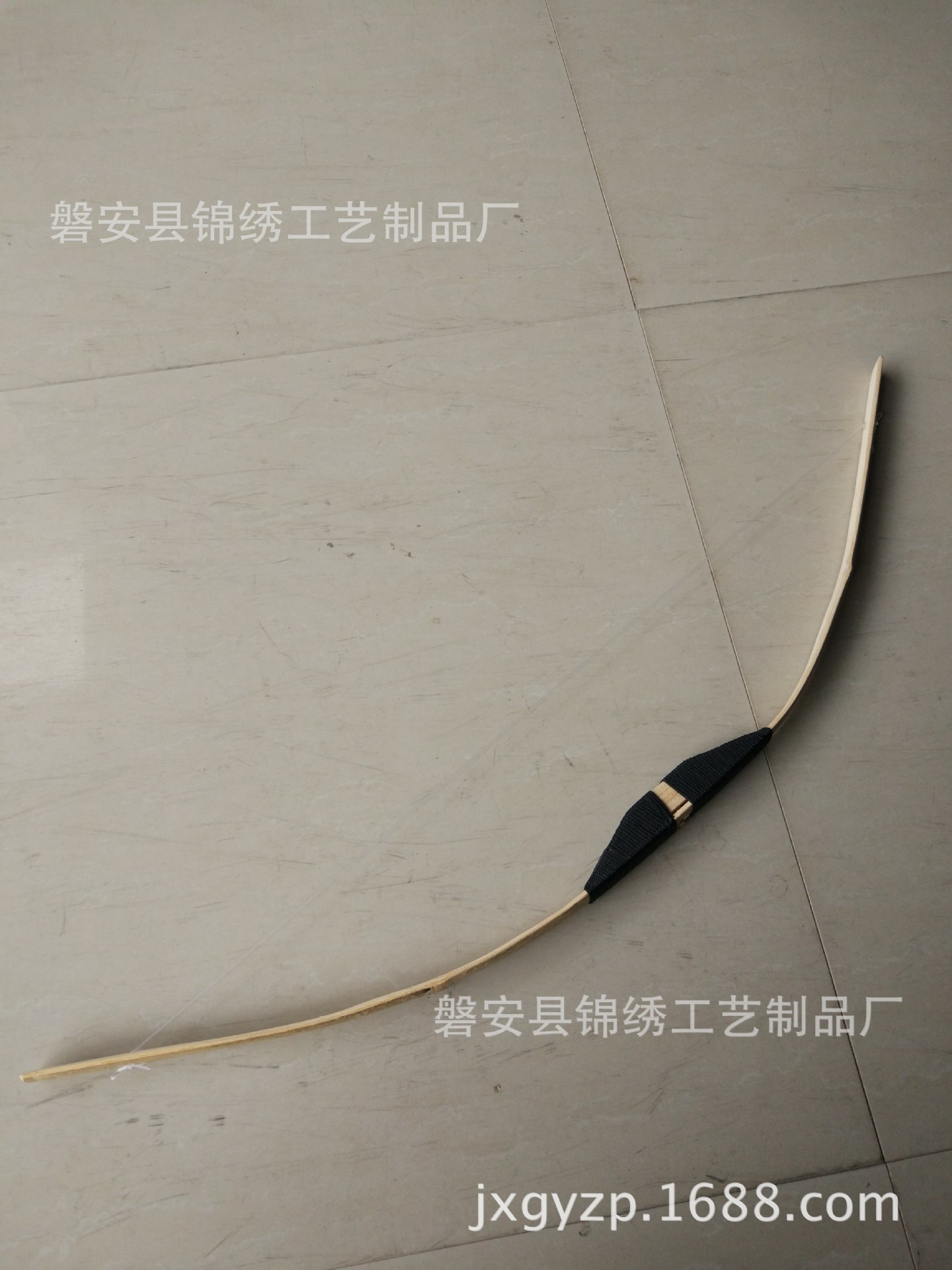 Children's Toy Bow and Arrow Wooden Children's Simulation Bow and Arrow Traditional Nostalgic Toy No Killing Power Children's Toy Bow and Arrow Wooden Children's Simulation Bow and Arrow Traditional Nostalgic Toy No Killing Power
