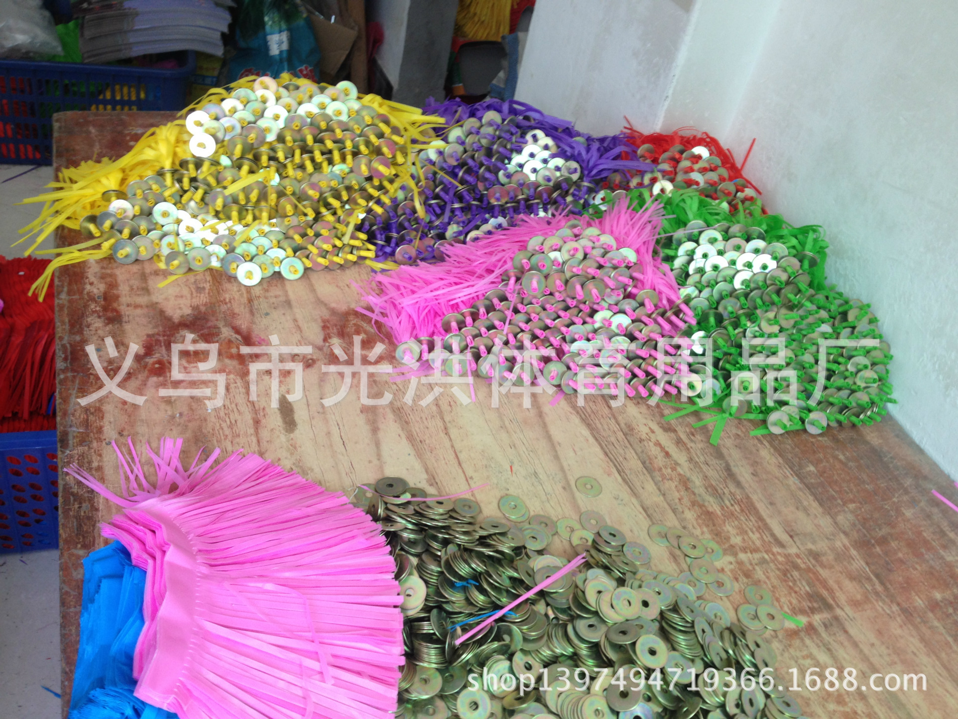 Thousand Factory Direct Sales Boxed Plastic Fragrance Shuttlecock Becomes Bigger after Rubbing Children's Fragrance Shuttlecock