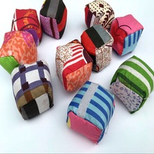 Factory Direct Sales Small Size Shuttlecock Durable Color Shuttlecock Quantity Discount Children and Adults Entertainment Factory Direct Sales Small Size Shuttlecock Durable Color Shuttlecock Quantity Discount Children and Adults Entertainment