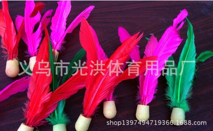 Factory Direct Sales Small Size Shuttlecock Durable Color Shuttlecock Quantity Discount Children and Adults Entertainment Factory Direct Sales Small Size Shuttlecock Durable Color Shuttlecock Quantity Discount Children and Adults Entertainment