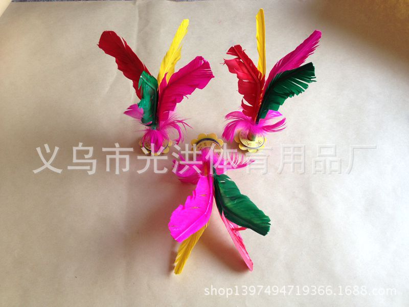 Factory Direct Sales 21cm Four Bristles Shuttlecock Big Goose Feather Shuttlecock Shuttlecock Low Price Quantity Discount