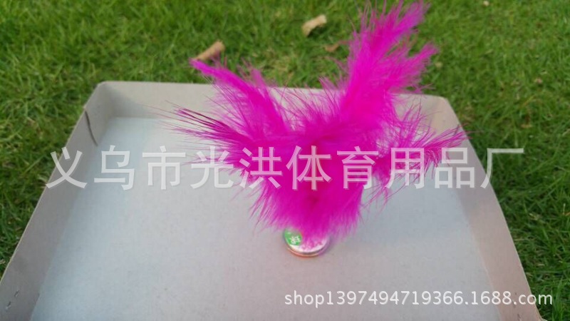 Factory Direct Sales Kick Shuttlecock Children's Traditional Entertainment Competition Small Sporting Goods Turkey Feather Shuttlecock Kick Shuttlecock Factory Direct Sales Kick Shuttlecock Children's Traditional Entertainment Competition Small Sporting Goods Turkey Feather Shuttlecock Kick Shuttlecock