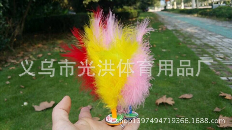 Factory Direct Sales Kick Shuttlecock Children's Traditional Entertainment Competition Small Sporting Goods Turkey Feather Shuttlecock Kick Shuttlecock Factory Direct Sales Kick Shuttlecock Children's Traditional Entertainment Competition Small Sporting Goods Turkey Feather Shuttlecock Kick Shuttlecock