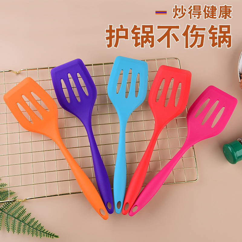 Kitchen Tools Silicone Non-Stick Pan Slotted Turner High Temperature Spatula All-Inclusive Flat Bottom Spatula Stir-Fry Cooking Silicone Drain Shovel Slotted Turner