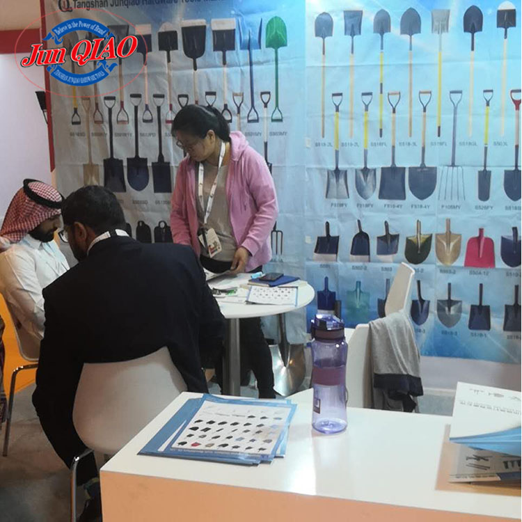 Factory Direct Supply Foreign Trade Export Africa Southeast Asia Middle East Dubai South America Various Pick Mattock Pickaxe P406 Factory Direct Supply Foreign Trade Export Africa Southeast Asia Middle East Dubai South America Various Pick Mattock Pickaxe P406