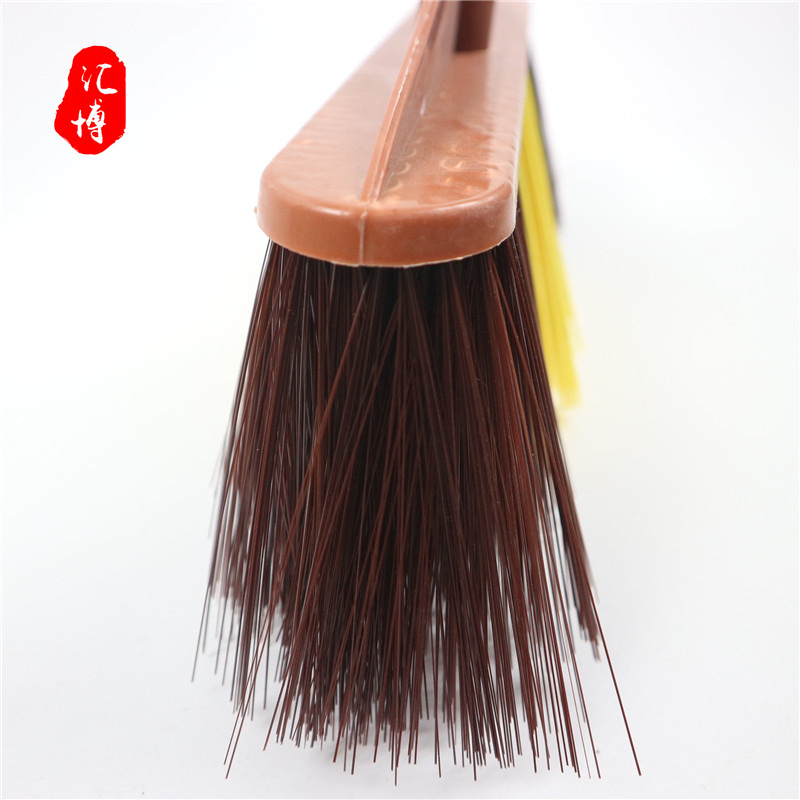 Yiwu Factory Africa Hot Sale Large Size Broom Head Plastic Coffee Color High Stretch Yarn Broom Head with Wooden Pole 9006 Yiwu Factory Africa Hot Sale Large Size Broom Head Plastic Coffee Color High Stretch Yarn Broom Head with Wooden Pole 9006
