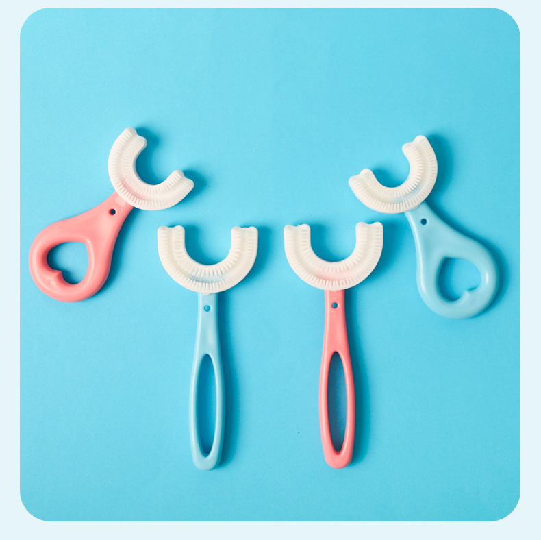 Best-Seller on Douyin Children's U-Shaped Toothbrush Toothbrush Set Portable Tooth Cleaning Internet Celebrity Toothbrush Silicone Baby Toothbrush Wholesale
