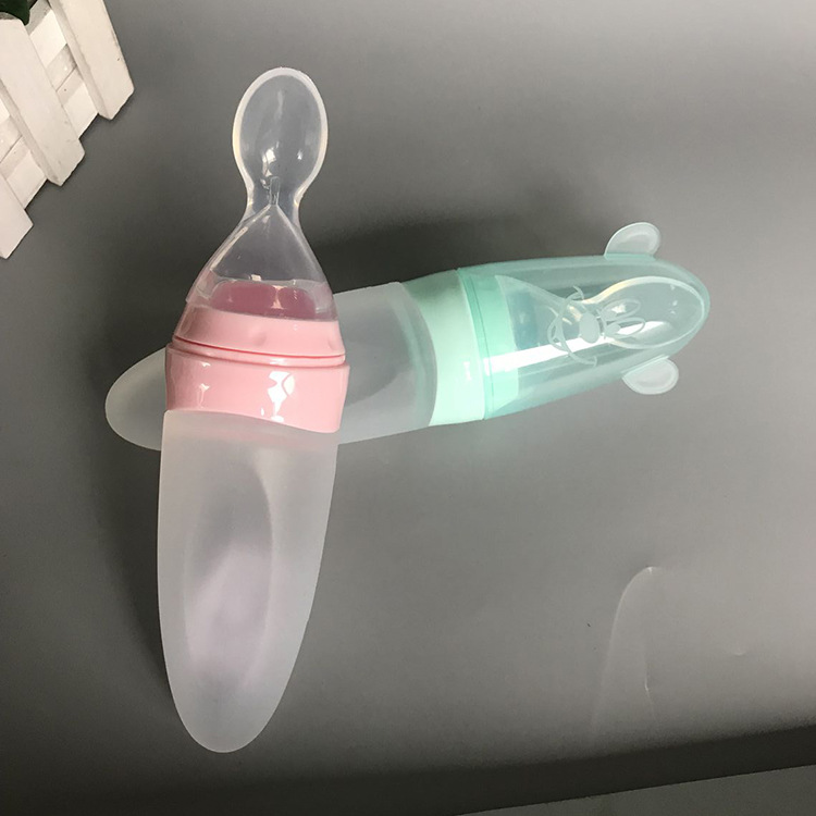 Silicone milk bottle extruder spoon children's feeding bottle baby round bottom rice paste spoon baby training rice paste bottle Silicone milk bottle extruder spoon children's feeding bottle baby round bottom rice paste spoon baby training rice paste bottle