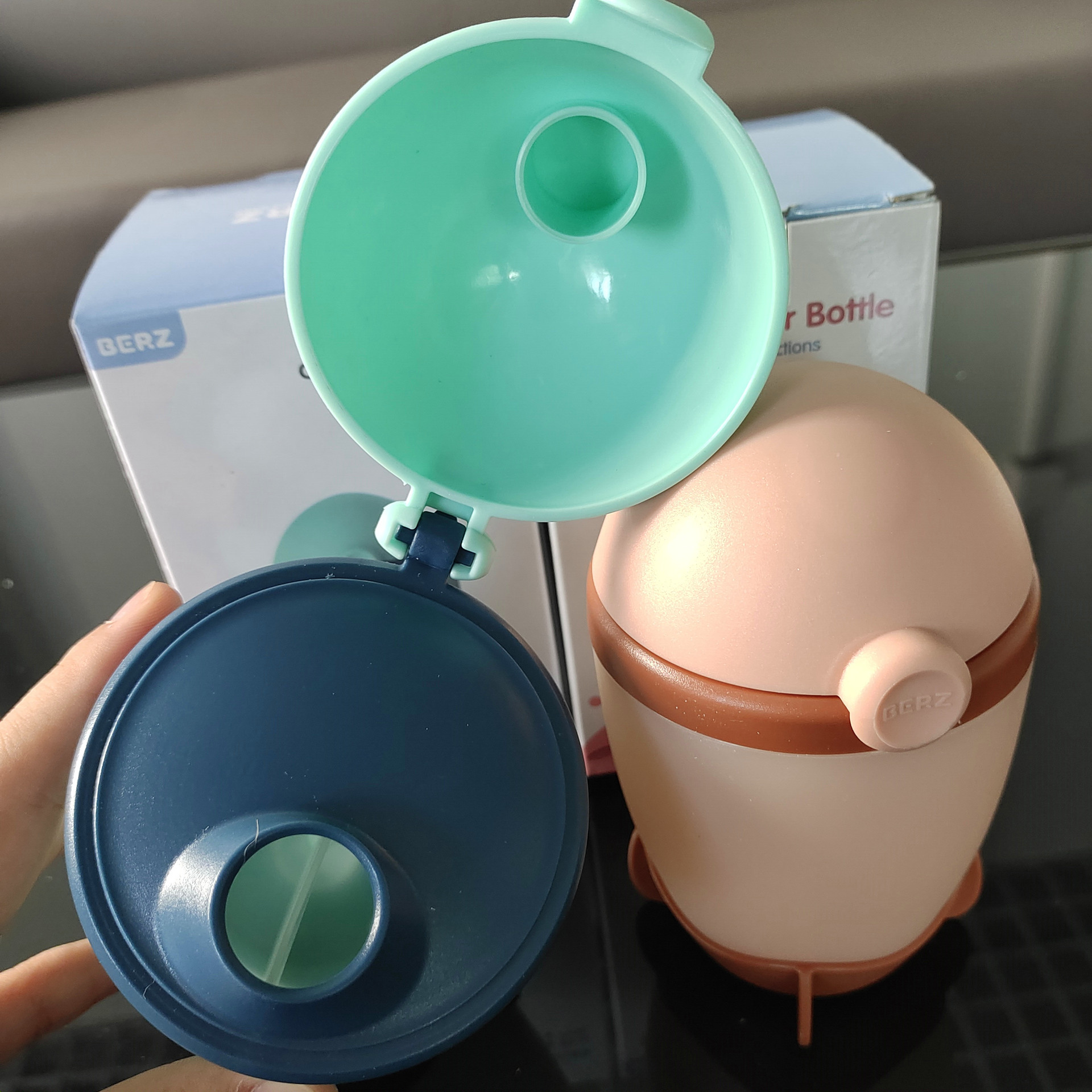 Berz Berz Baby Outing Portable Milk Powder Box Large Capacity Baby Three-Layer Sub-Packaging Grid Rice Powder Milk Powder Supplementary Food Box