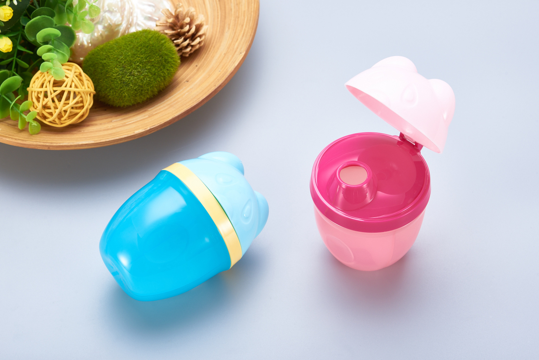 Maternal and Child Supplies Three-Layer Portable Milk Container Three-Grid Rotating Milk Powder Box Newborn Milk Powder Storage Box