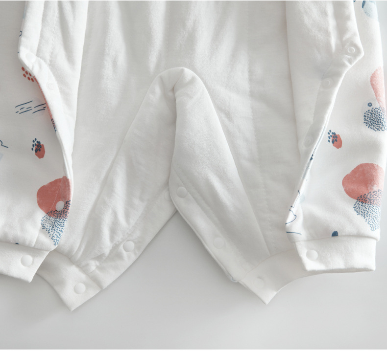 Newborn Baby Clothes Cotton Thickened Jumpsuit Baby Autumn and Winter Clothes Romper Thin Cotton Romper New Cotton-Padded Coat Newborn Baby Clothes Cotton Thickened Jumpsuit Baby Autumn and Winter Clothes Romper Thin Cotton Romper New Cotton-Padded Coat