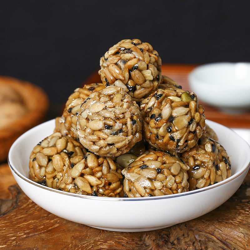 Hand-Made Nut Balls Full Box Small Package Sunflower Kernels Cushaw Seed Black Sesame Nuts New Year Mixed Fruit Ball Nutrition