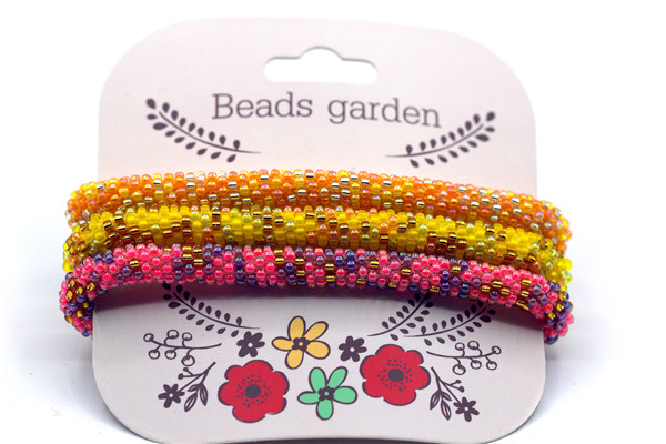 Thousands of color ornaments imported rice beads beads bracelet British fashion no checking gift ring can touch the water