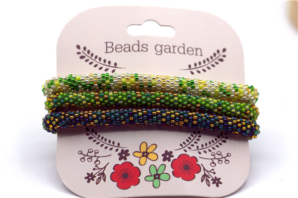 Thousands of color ornaments imported rice beads beads bracelet British fashion no checking gift ring can touch the water