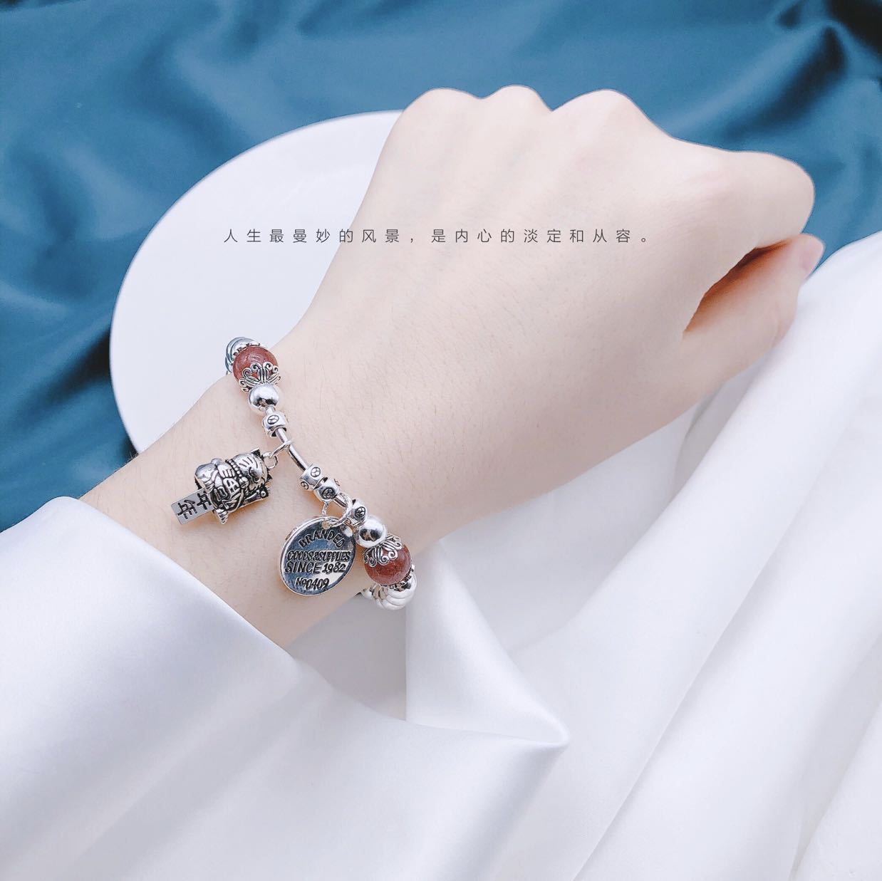 S925 Women&#039;s Sterling Silver Strawberry Quartz Lucky Cat Bracelet Imported Elastic String Fat and Thin Can Be Worn Ins Special-Interest Design