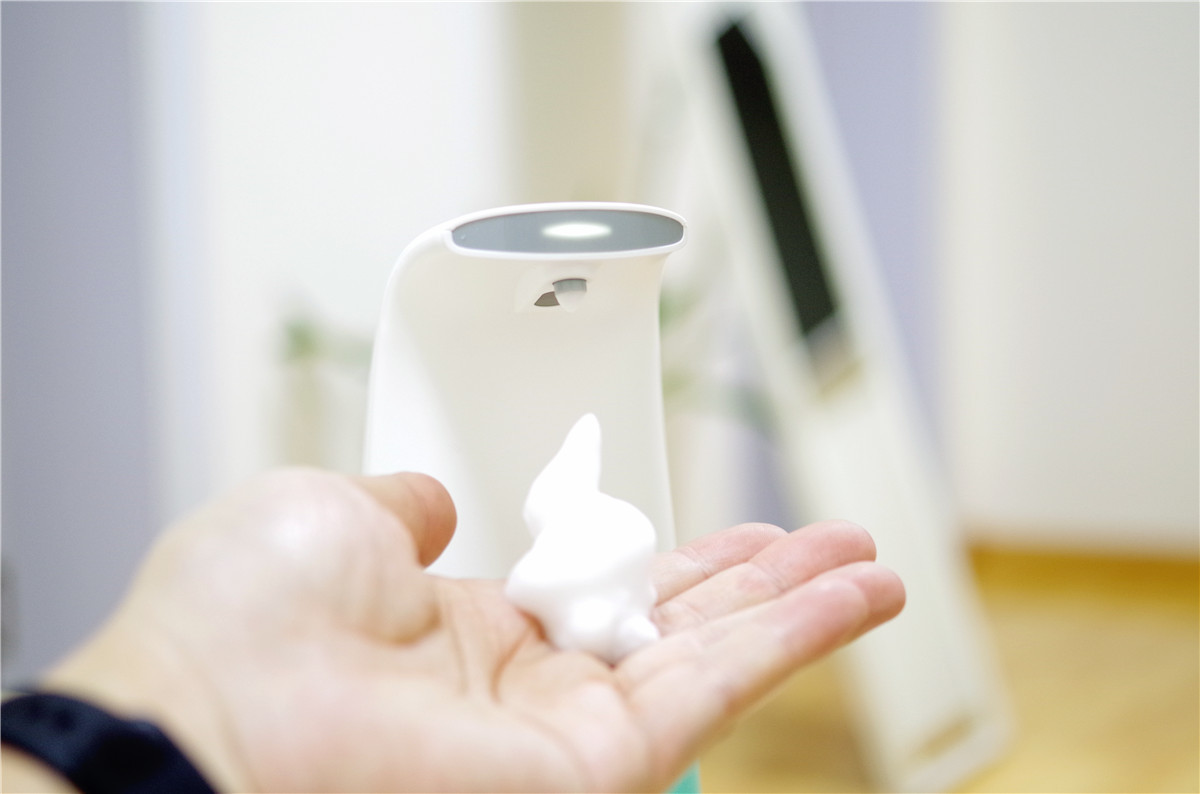 Induction Foam Washing Mobile Phone Inductive Soap Dispenser TikTok Same Style Children's Smart Sterilization Liquid