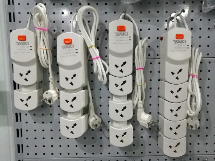 Supply Foreign Trade British Standard Four-Position Four-Open Socket Safety Power Strip Extension Cable Patch Board Patch Board Supply Foreign Trade British Standard Four-Position Four-Open Socket Safety Power Strip Extension Cable Patch Board Patch Board