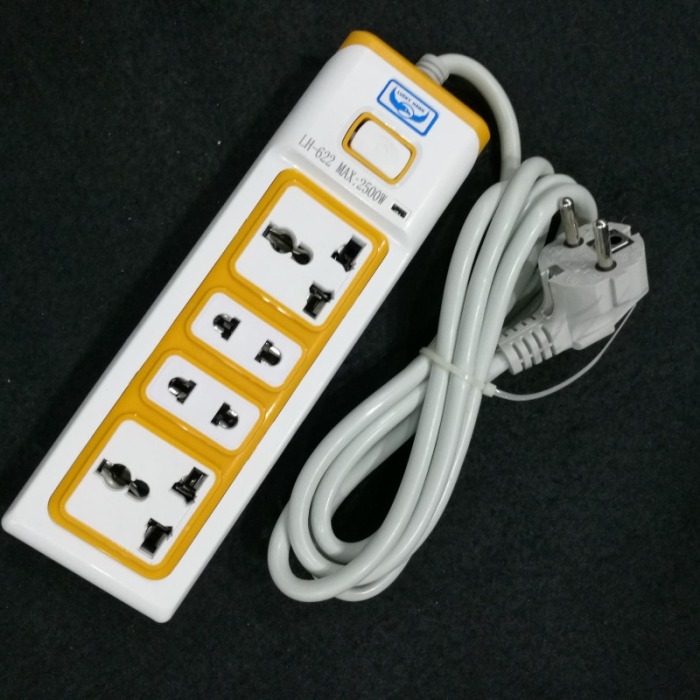 Supply Foreign Trade British Standard Four-Position Four-Open Socket Safety Power Strip Extension Cable Patch Board Patch Board Supply Foreign Trade British Standard Four-Position Four-Open Socket Safety Power Strip Extension Cable Patch Board Patch Board
