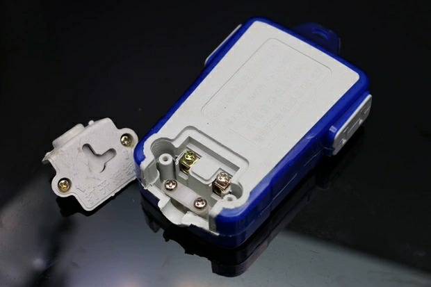 5-Hole Wireless Socket without Wire Floor Mop King Row Plug Fall Not Broken Patch Board Patch Board Wiring Board Plug 2 Yuan Shop