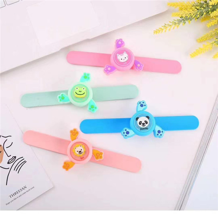 Cartoon Dinosaur Flash Rotating Mosquito Repellent Bracelet Silicone Slap Bracelet Children Anti-Mosquito in Summer Bracelet Organic Essence Oil