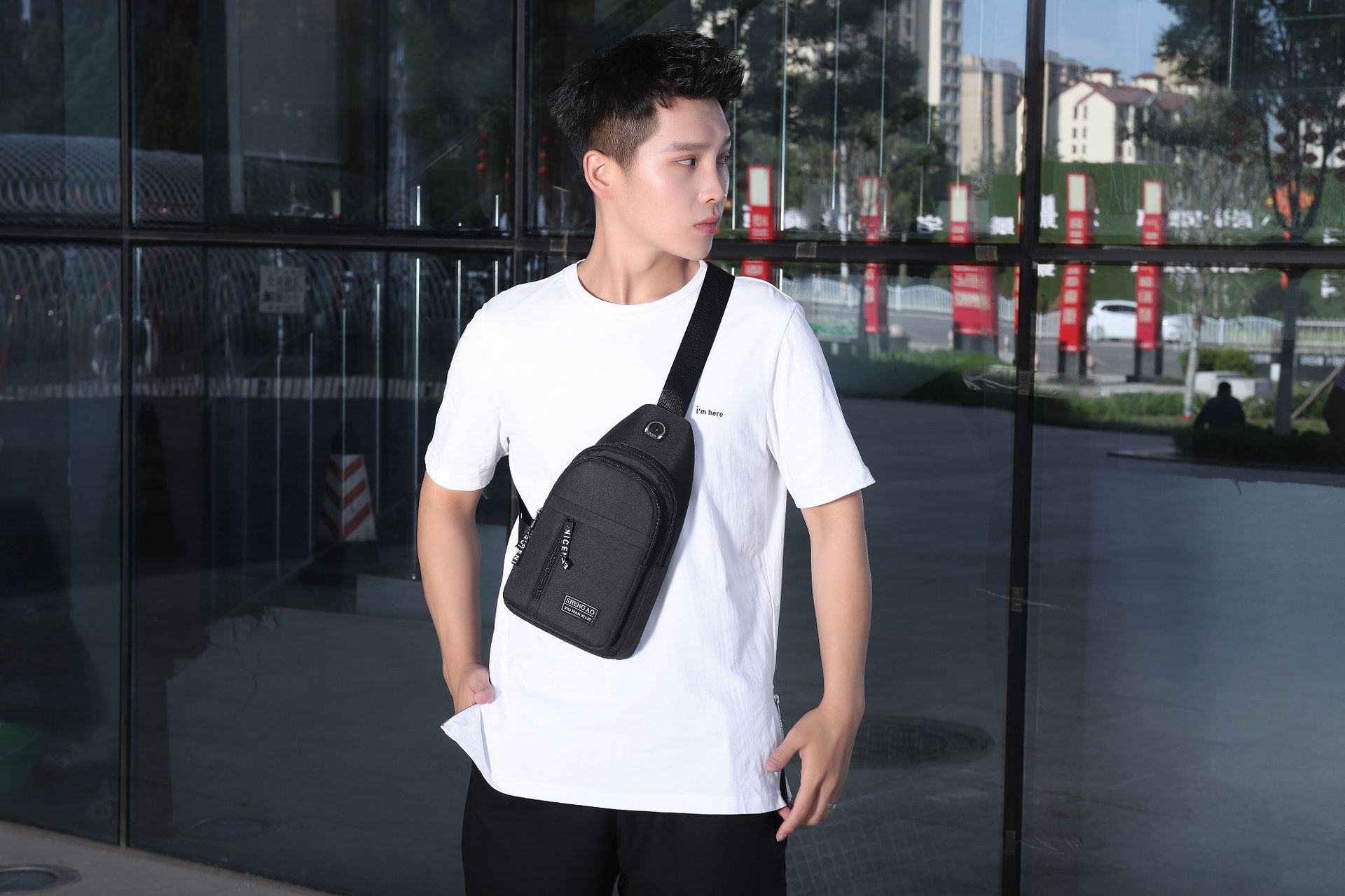 Cross-Border Small Chest Bag Fashion Oxford Cloth Crossbody Shoulder Bag USB Earphone Hole Large Capacity Men's Chest Bag