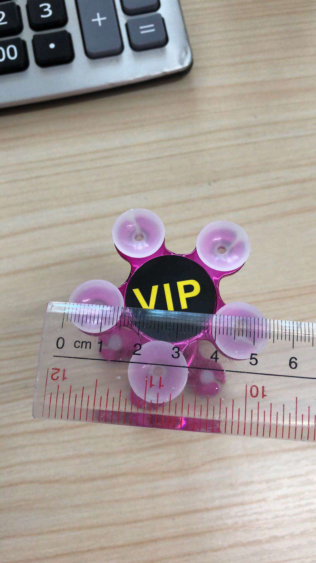 New type of lazy mobile phone bracket big suction cup magic bracket 2CM car bracket cup bracket big suction cup bracket for home use