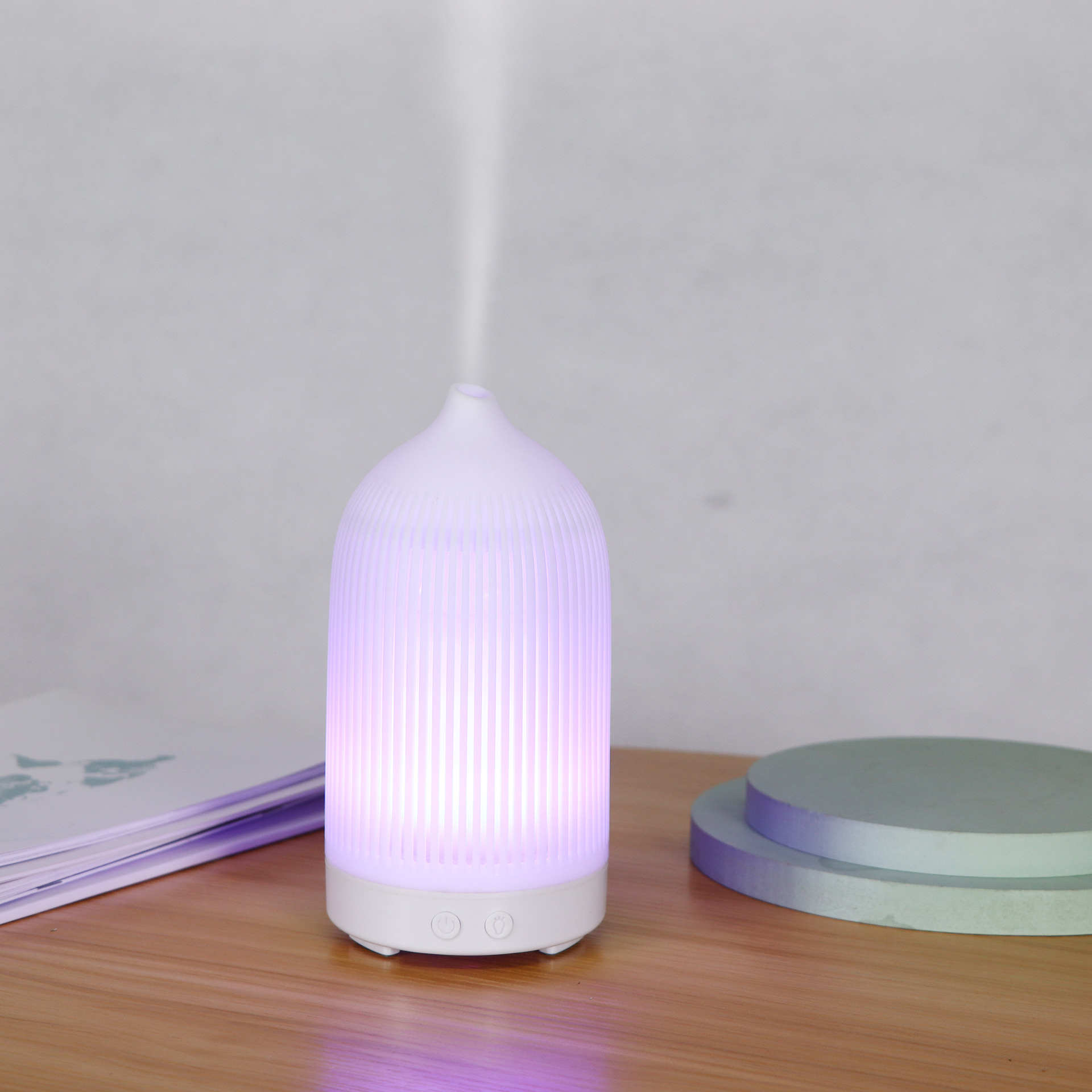 5V Colorful Fragrance Lamp Aroma Diffuser Ultrasonic Atomization Mini Desktop USB Humidifier Household Wood Grain Aroma Diffuser 5V Colorful Fragrance Lamp Aroma Diffuser Ultrasonic Atomization Mini Desktop USB Humidifier Household Wood Grain Aroma Diffuser